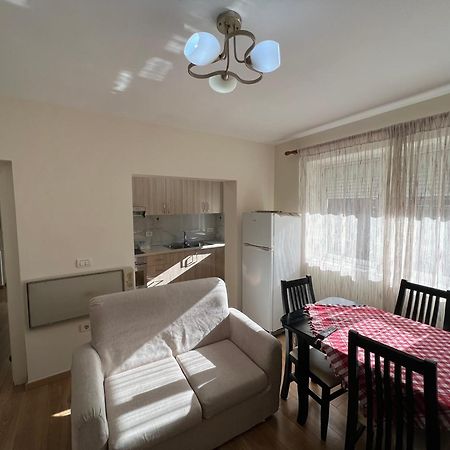 Skanderbeg Square Apartment Tirana Buitenkant foto