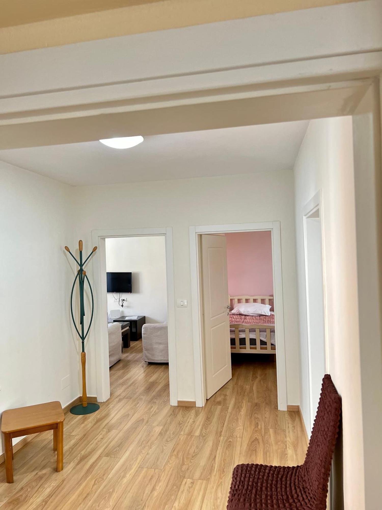 Skanderbeg Square Apartment Tirana Buitenkant foto