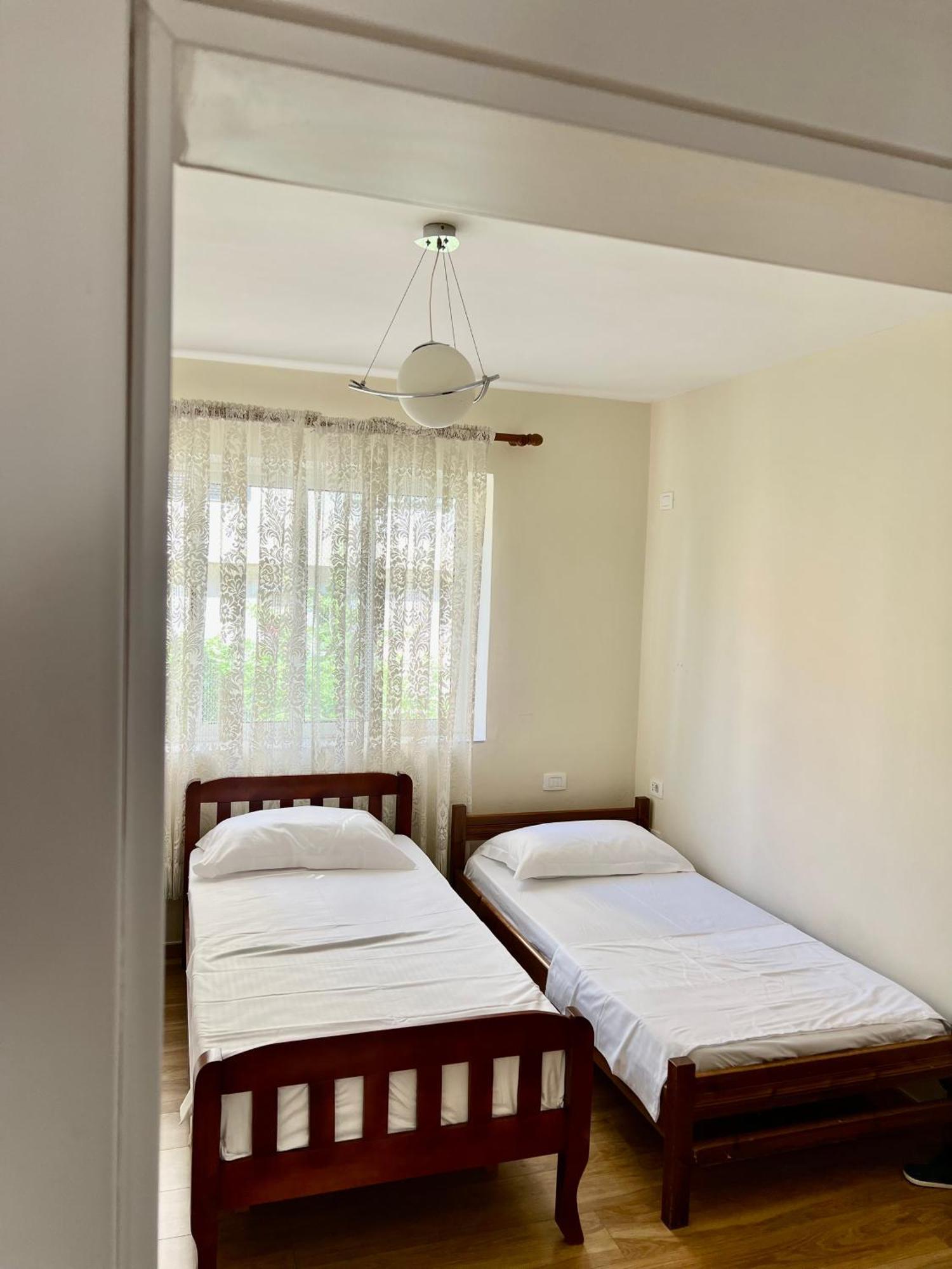 Skanderbeg Square Apartment Tirana Buitenkant foto